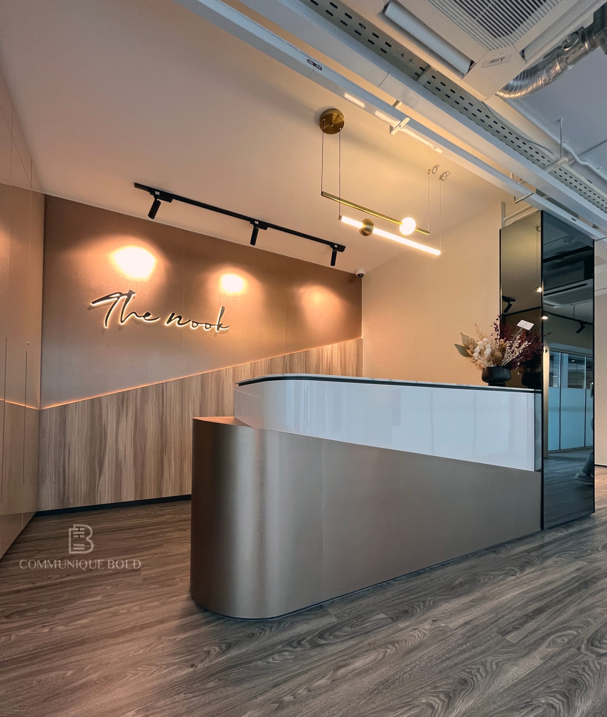 Communiqué Bold — a featured interior